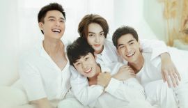 Трейлер Его история 1: Одержимый